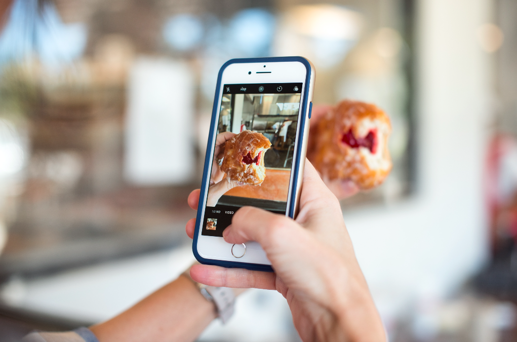 Ten Baking Accounts to Follow On Instagram